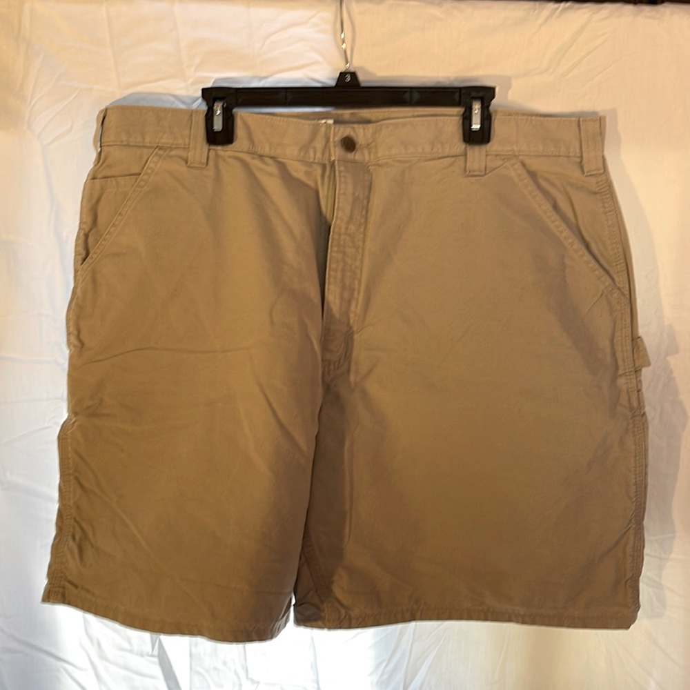 Carhartt cargo shorts tan waist size 42 men’s